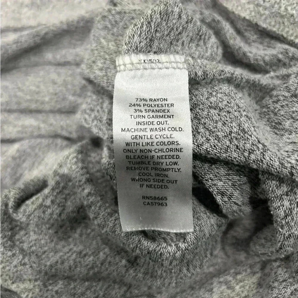 Bp grey long sleeve shirt in size large - Picture 5 of 5